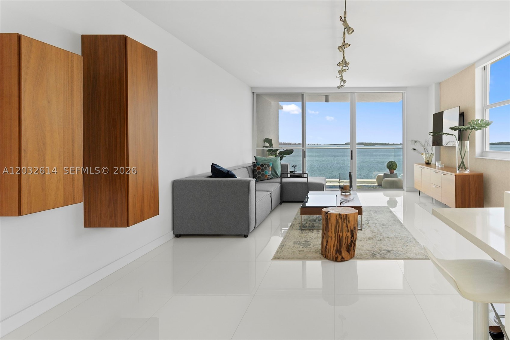 800 CLAUGHTON ISLAND DRIVE #505, Miami FL 33131