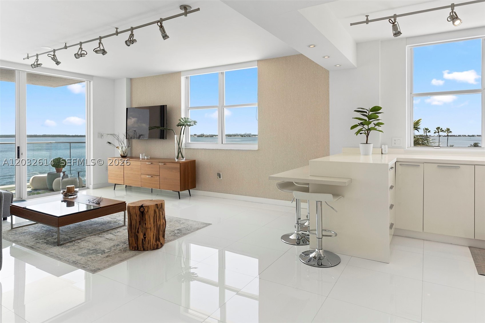 800 CLAUGHTON ISLAND DRIVE #505, Miami FL 33131