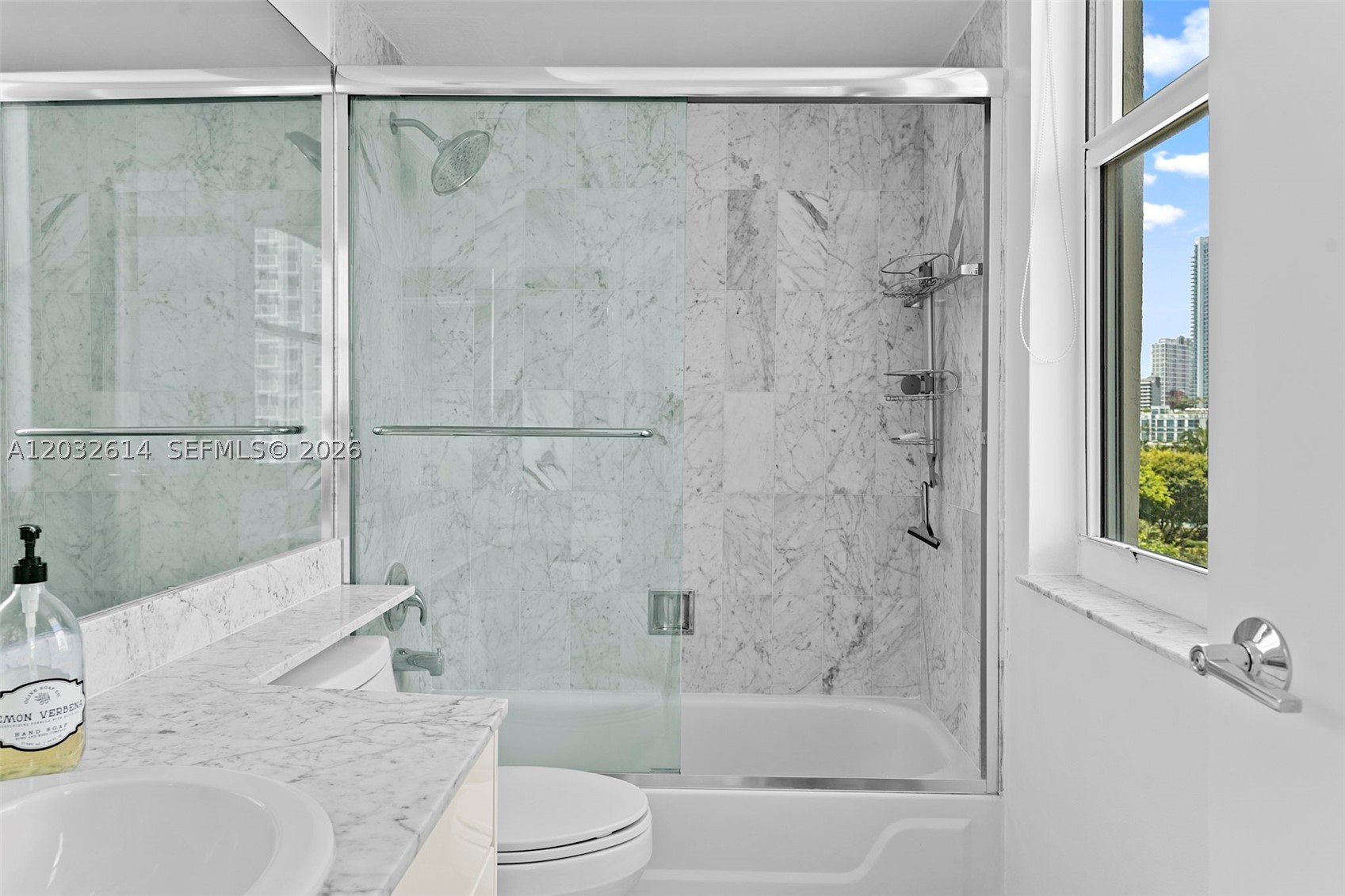 800 CLAUGHTON ISLAND DRIVE #505, Miami FL 33131