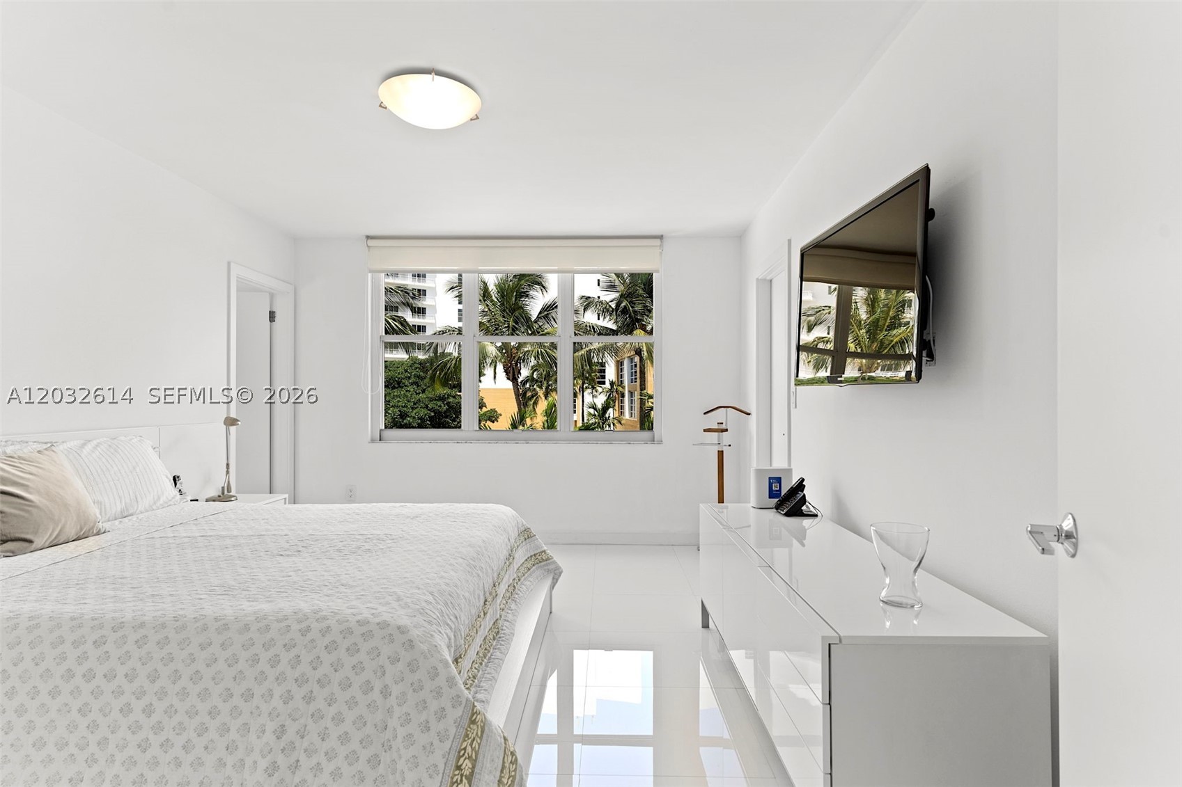 800 CLAUGHTON ISLAND DRIVE #505, Miami FL 33131