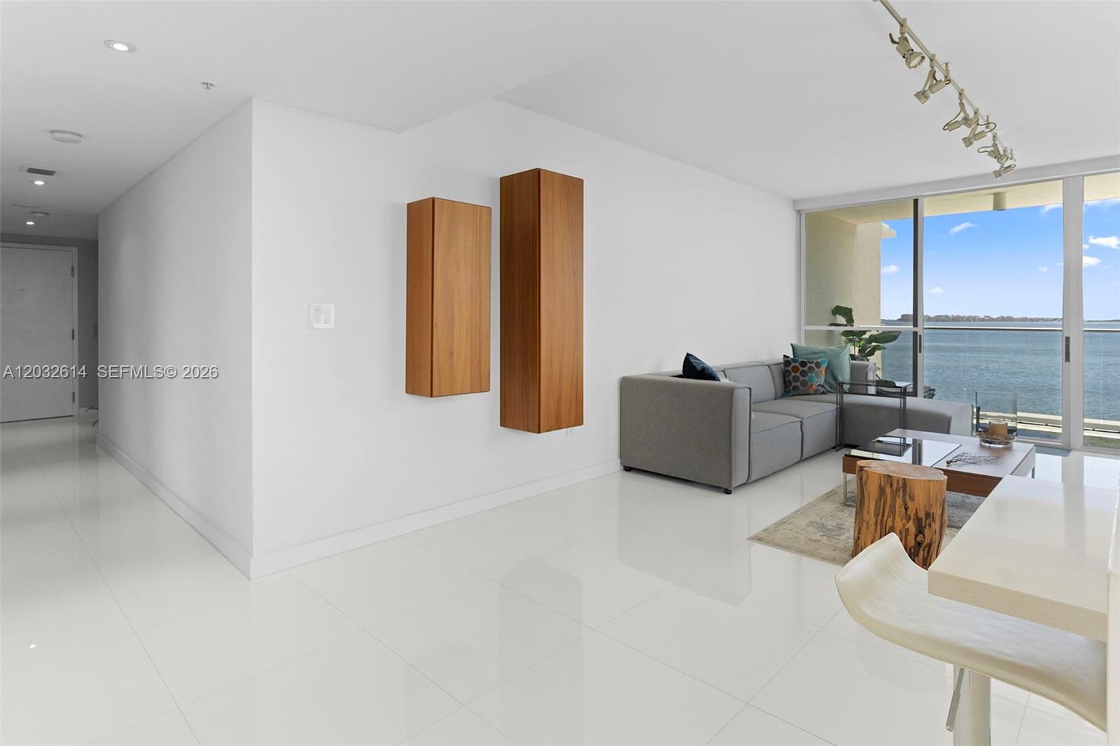 800 CLAUGHTON ISLAND DRIVE #505, Miami FL 33131