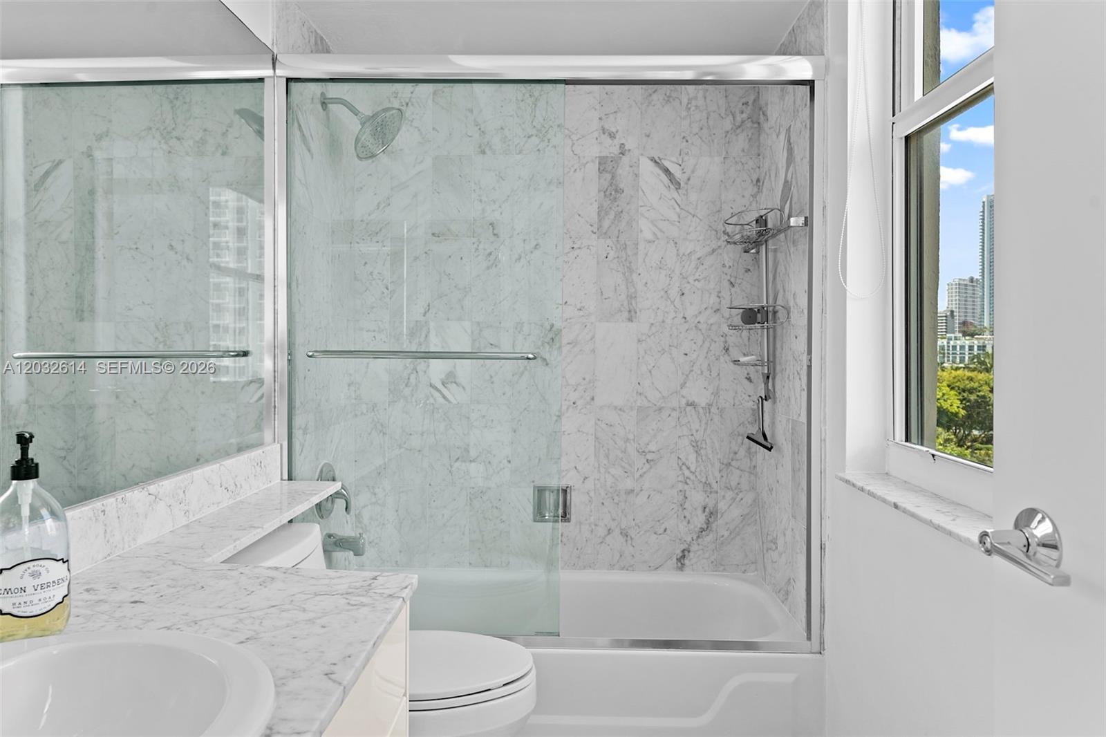 800 CLAUGHTON ISLAND DRIVE #505, Miami FL 33131