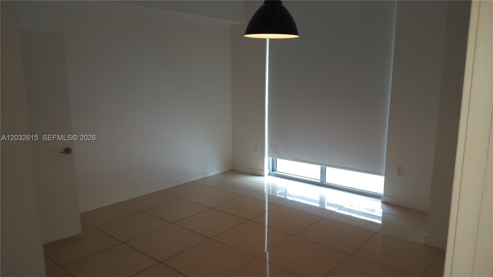 1111 SW 1  AVE #1522-N, Miami FL 33130