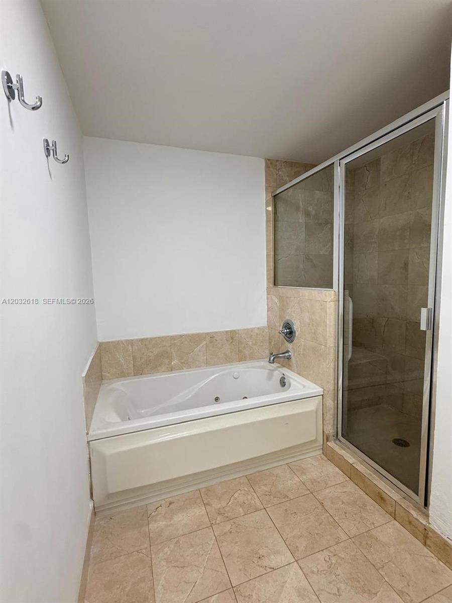 357 Almeria Ave #802, Coral Gables FL 33134