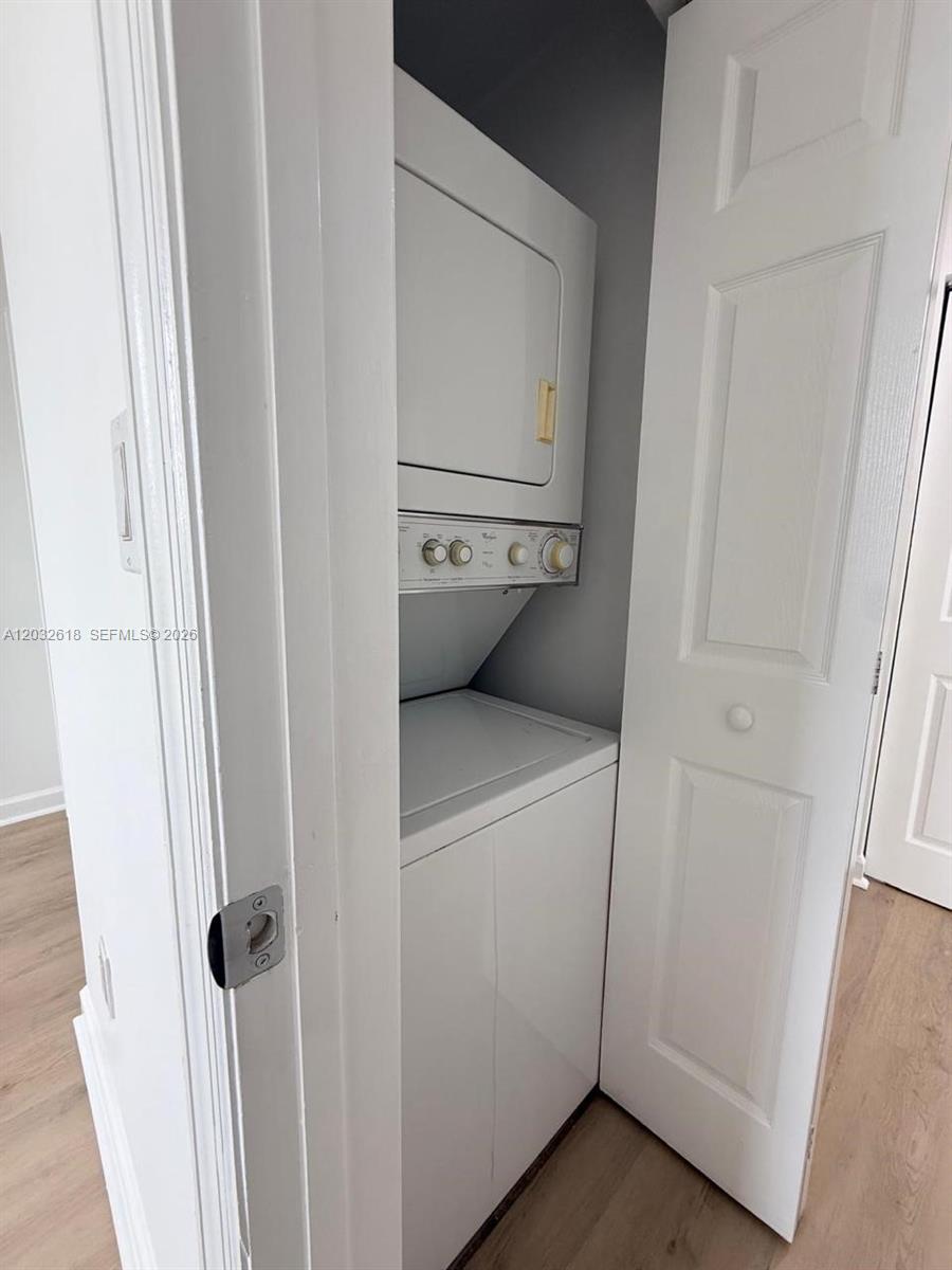 357 Almeria Ave #802, Coral Gables FL 33134