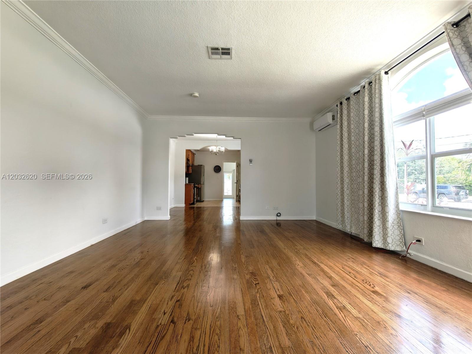 470 SW 25th Rd, Miami FL 33129