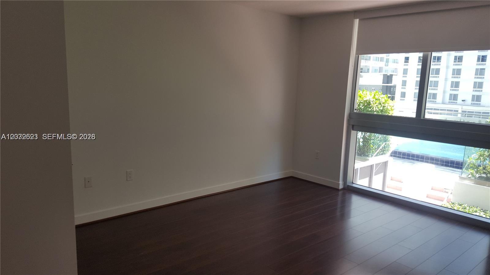1111 SW 1ST AVE #TH-16, Miami FL 33130