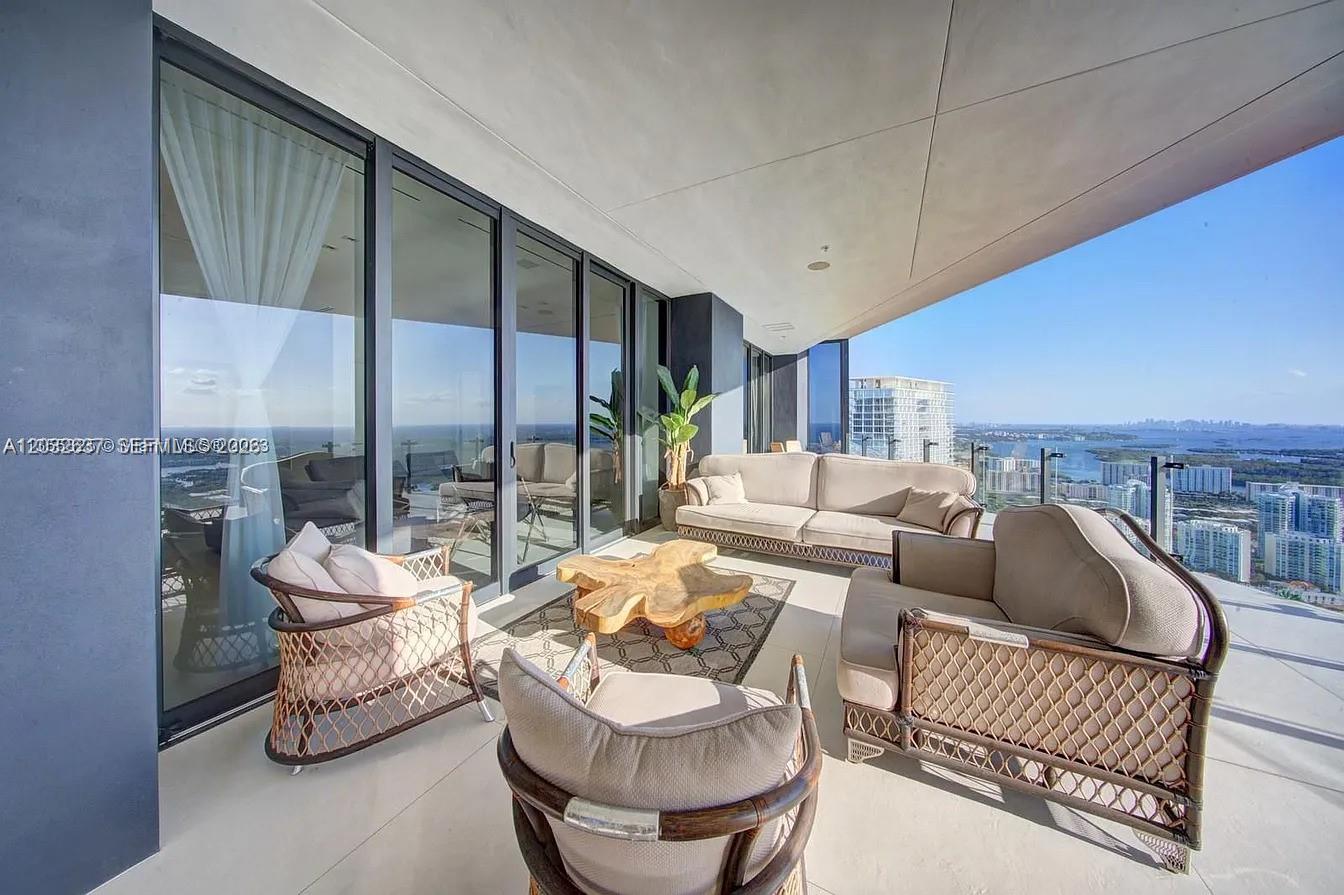 17141 Collins Ave #4602, Sunny Isles Beach FL 33160