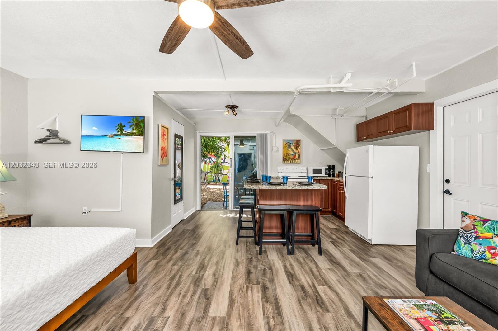 219 S 17th Ave S, Lake Worth FL 33460