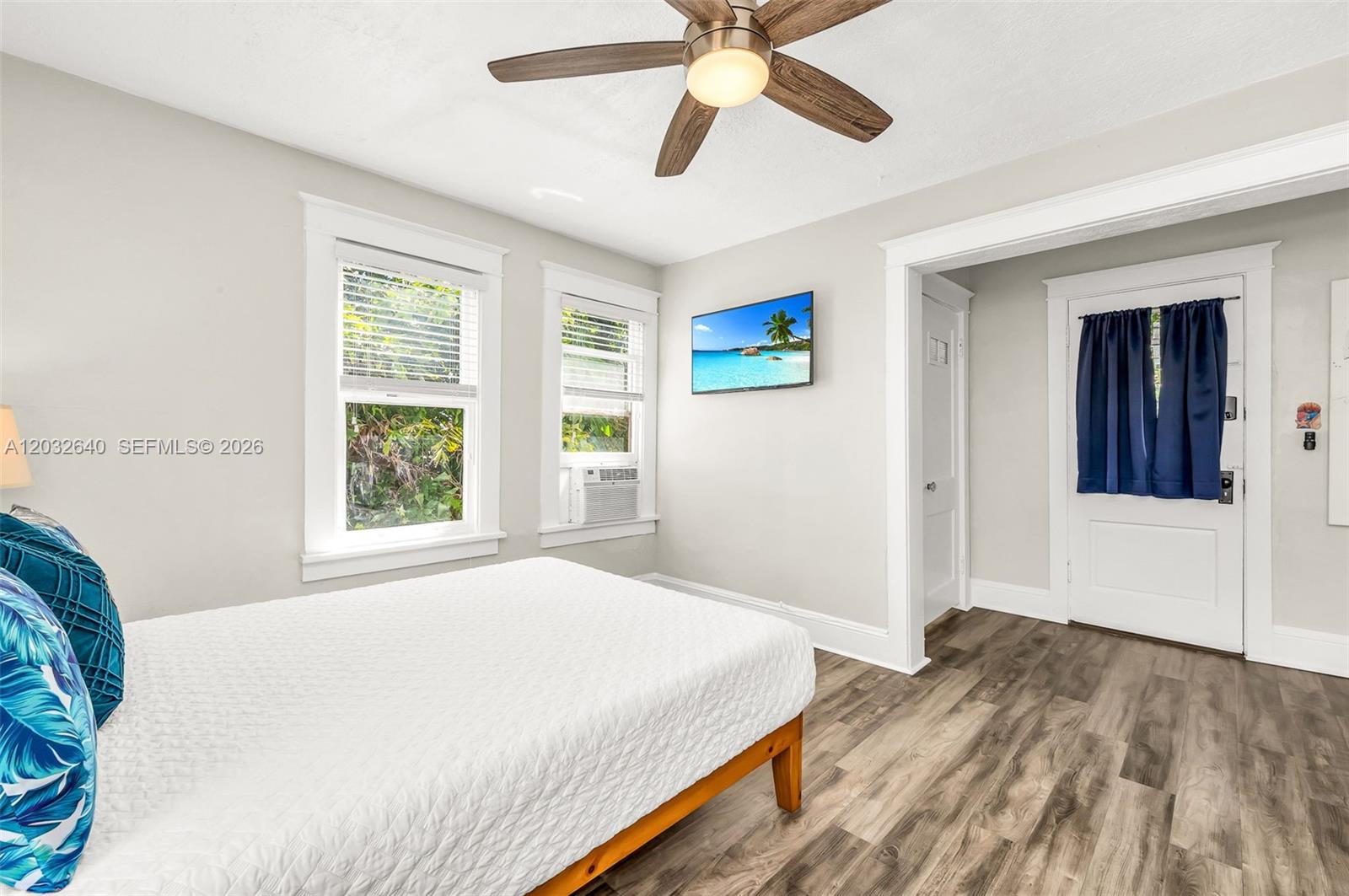 219 S 17th Ave S, Lake Worth FL 33460