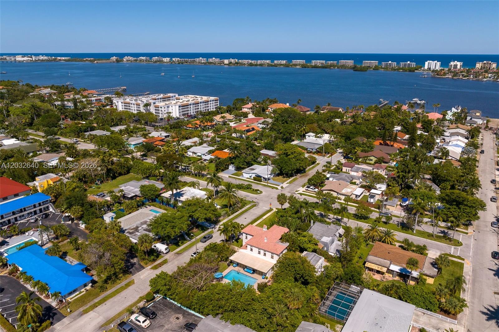 219 S 17th Ave S, Lake Worth FL 33460