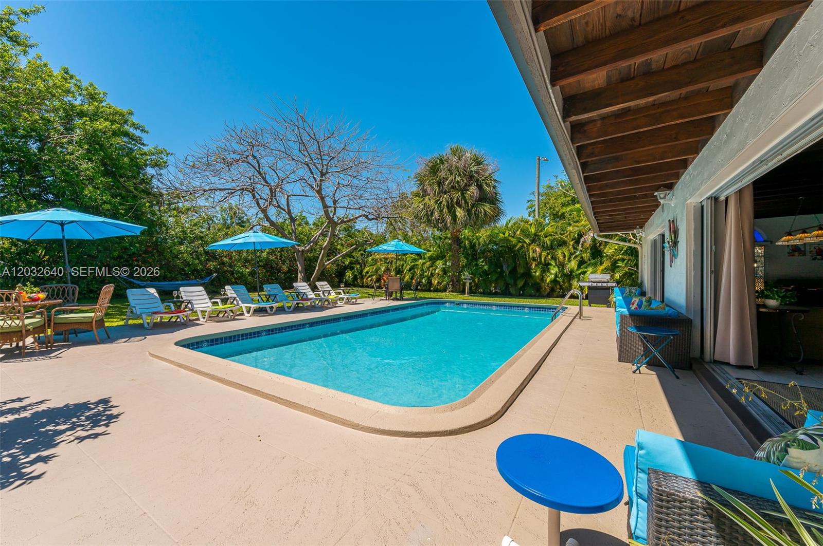 219 S 17th Ave S, Lake Worth FL 33460