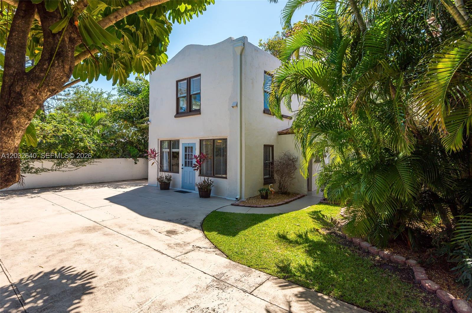 219 S 17th Ave S, Lake Worth FL 33460