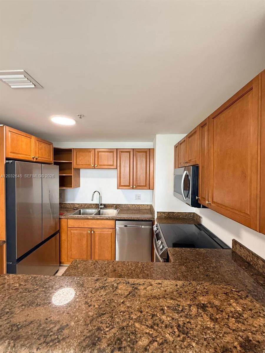 357 Almeria Ave #802, Coral Gables FL 33134