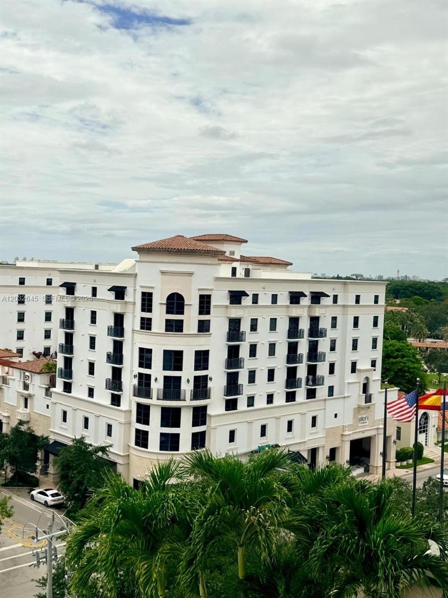 357 Almeria Ave #802, Coral Gables FL 33134