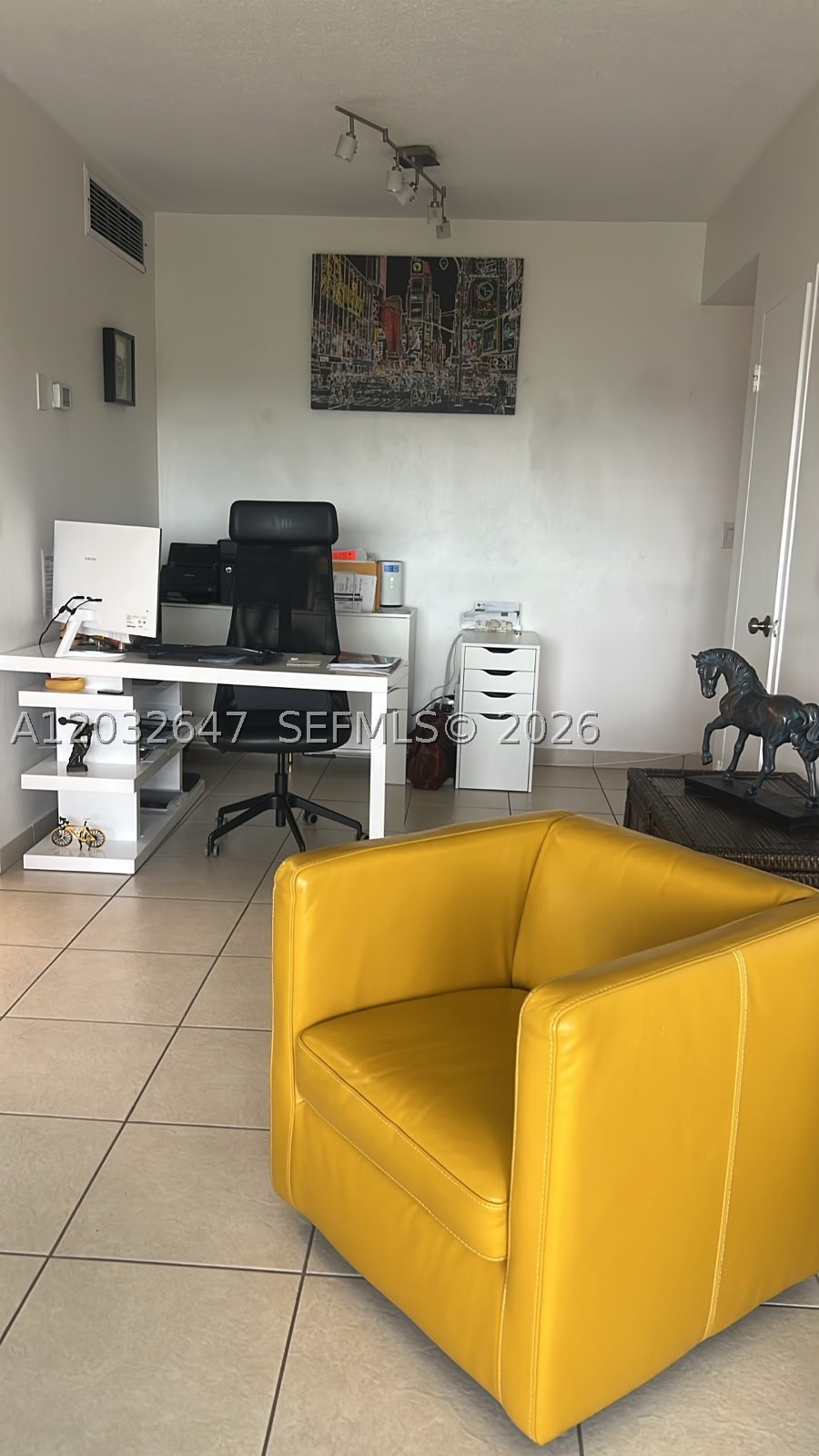 880 NE 69th St #6R, Miami FL 33138