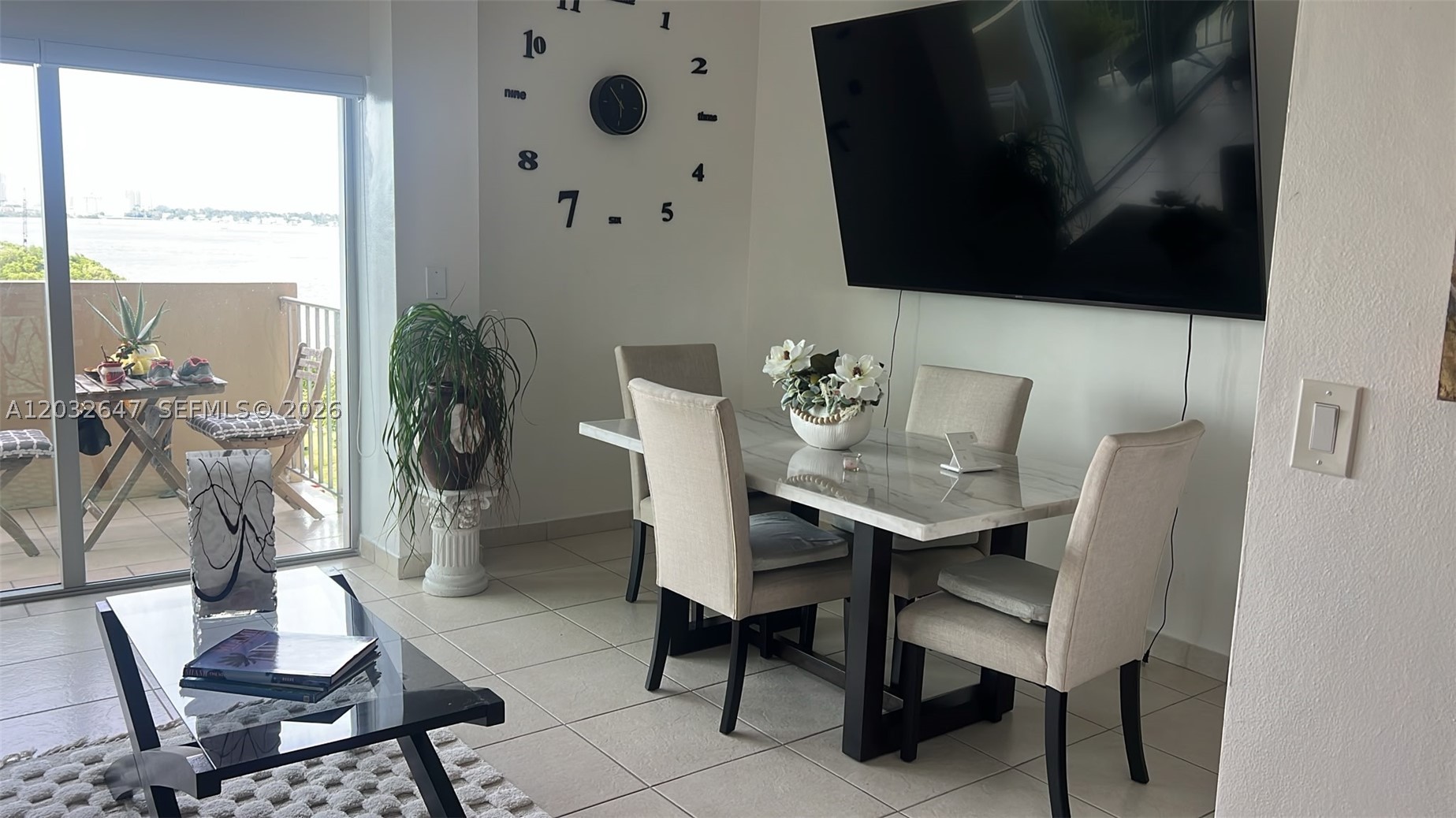 880 NE 69th St #6R, Miami FL 33138