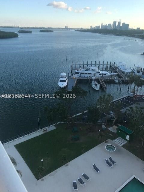 880 NE 69th St #6R, Miami FL 33138