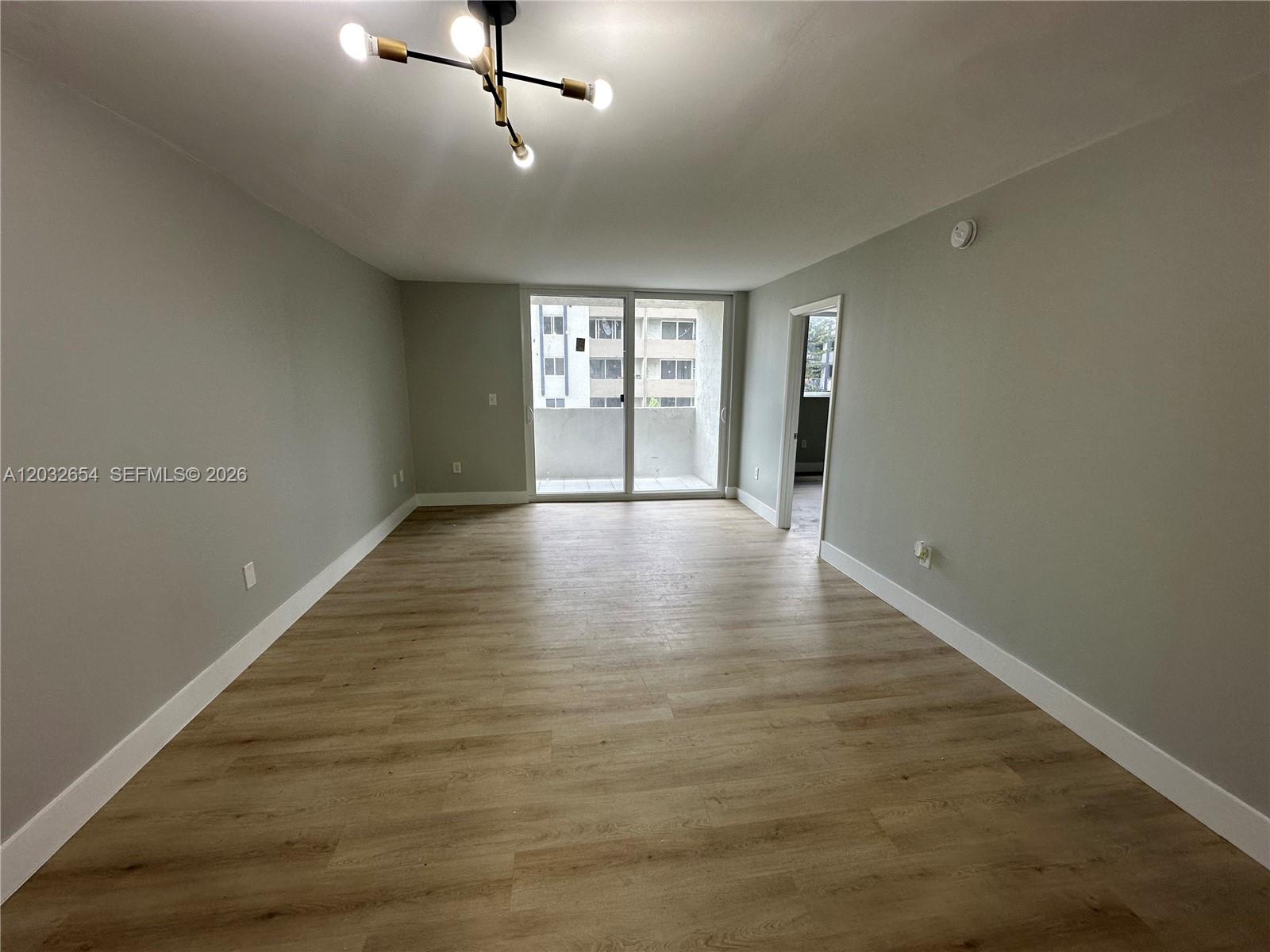 10090 NW 80th Ct #1325, Hialeah Gardens FL 33016