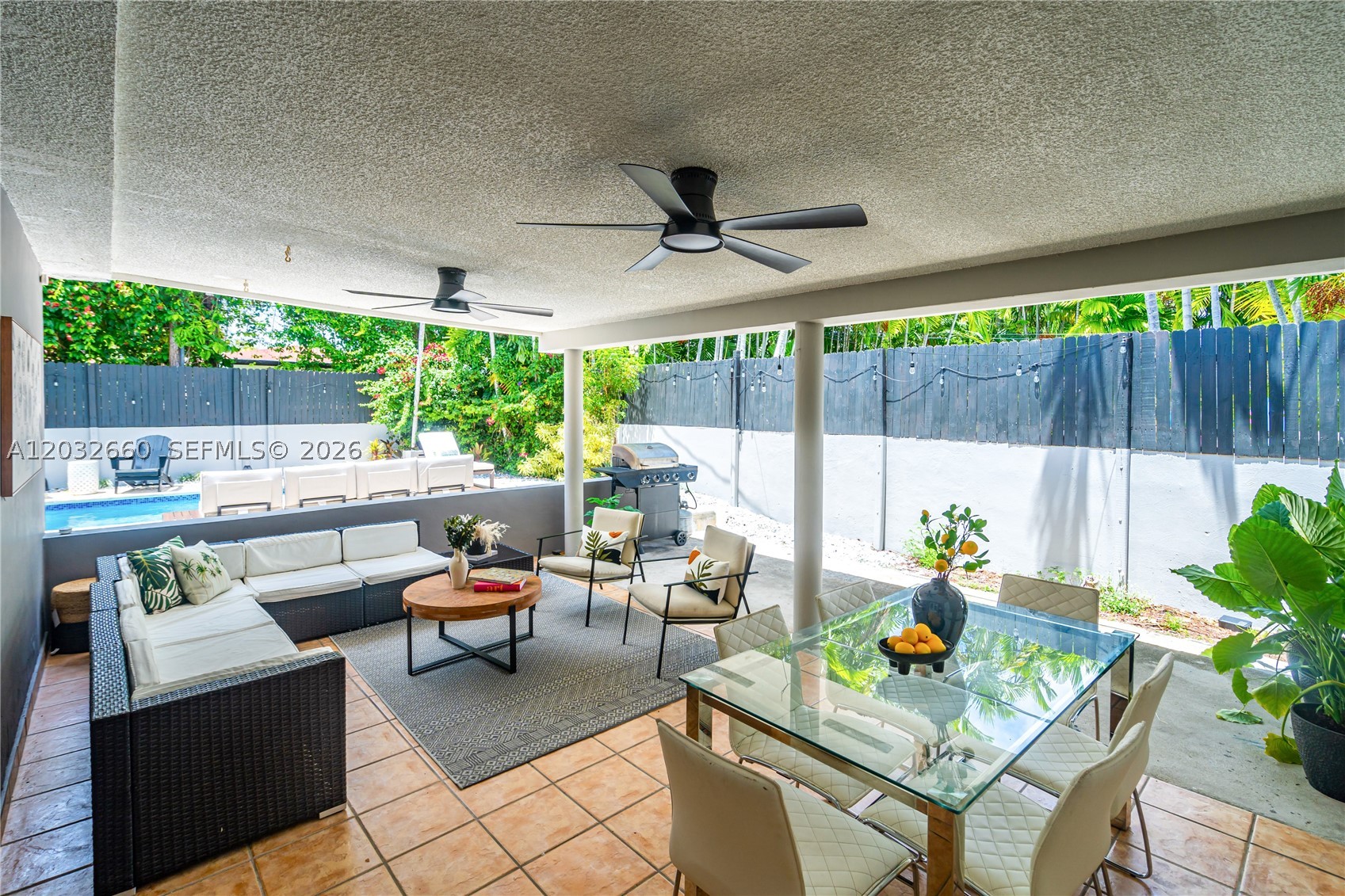 520 SW 22 rd, Miami FL 33129