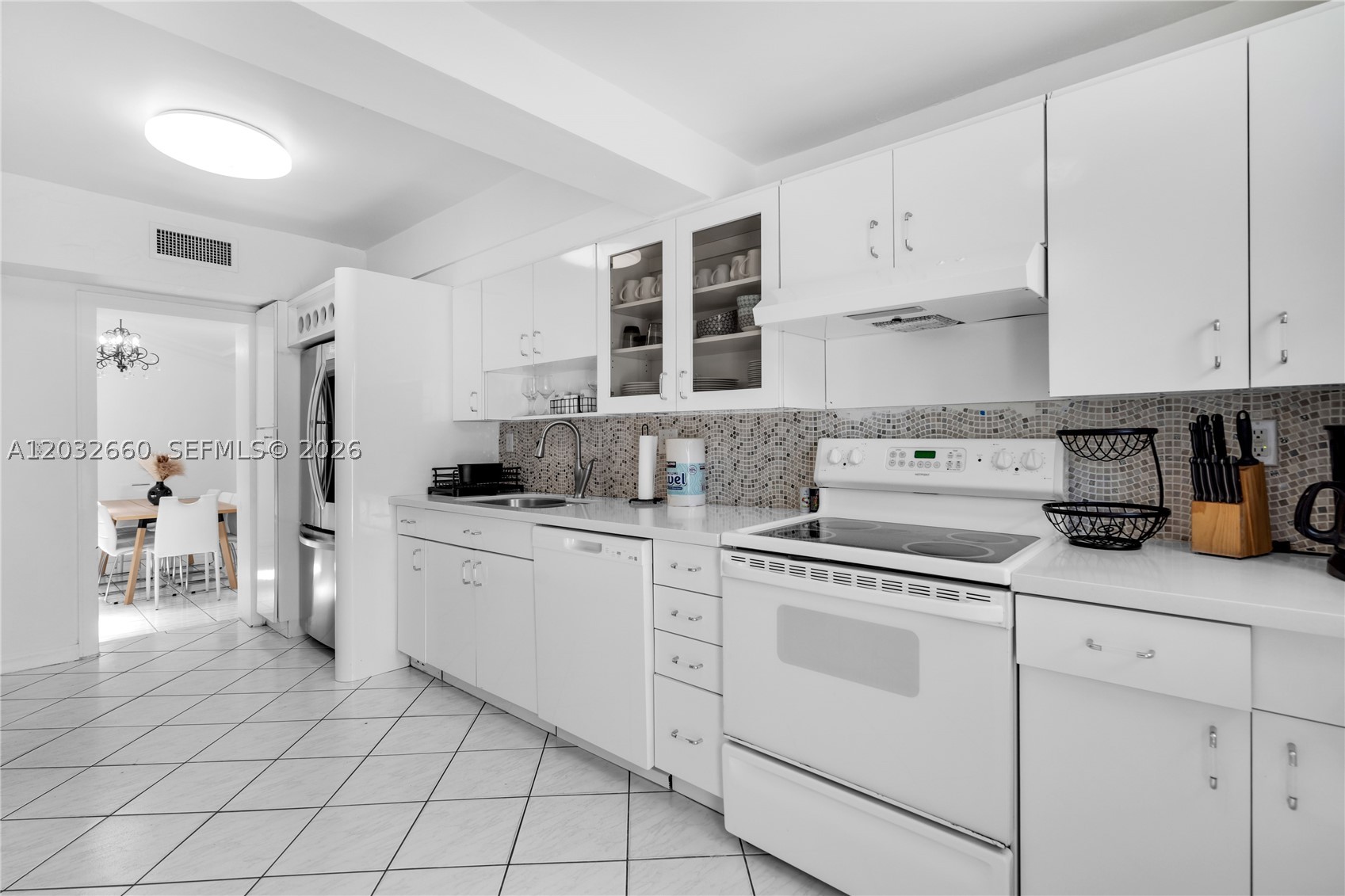 520 SW 22 rd, Miami FL 33129