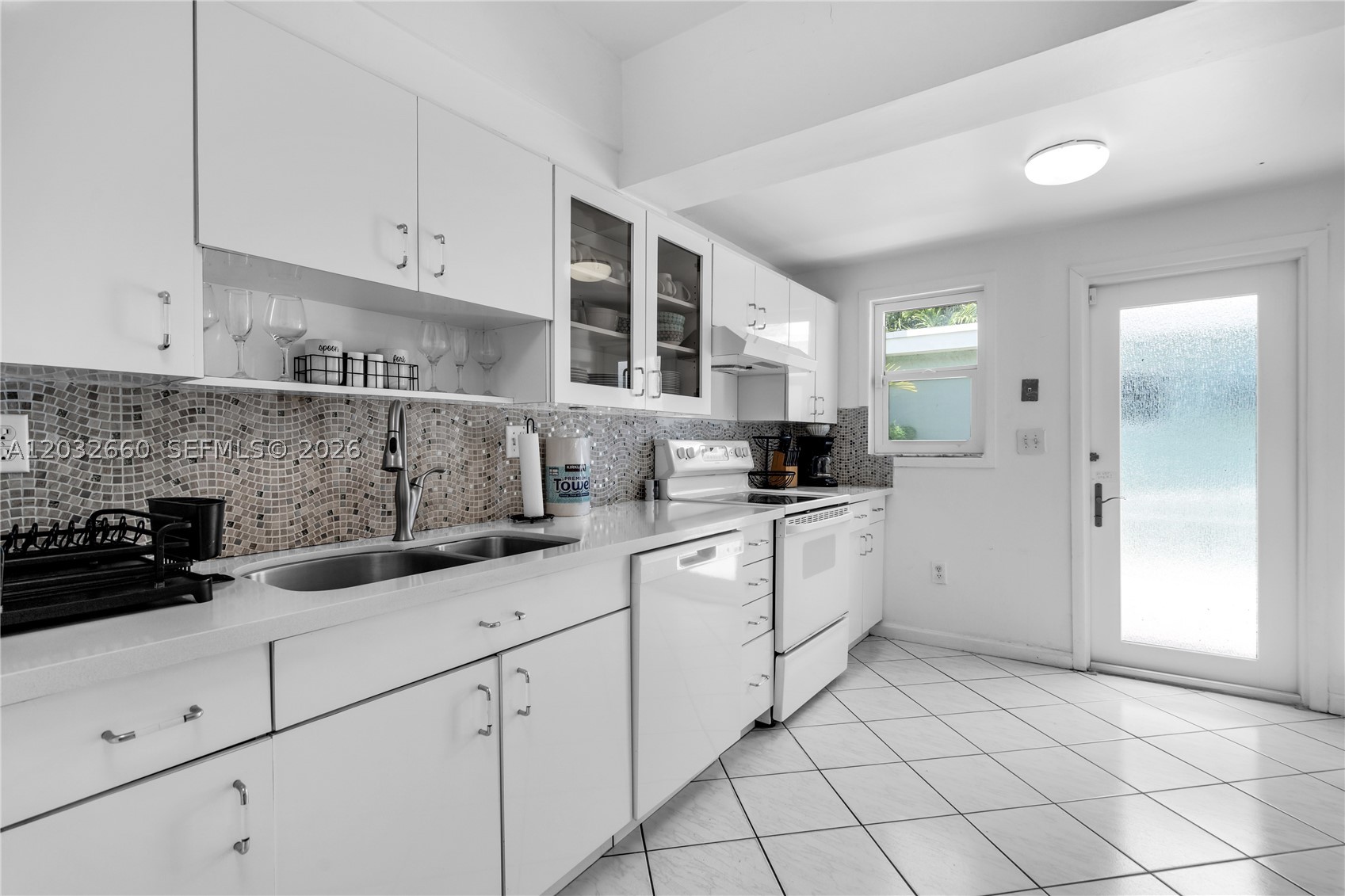 520 SW 22 rd, Miami FL 33129