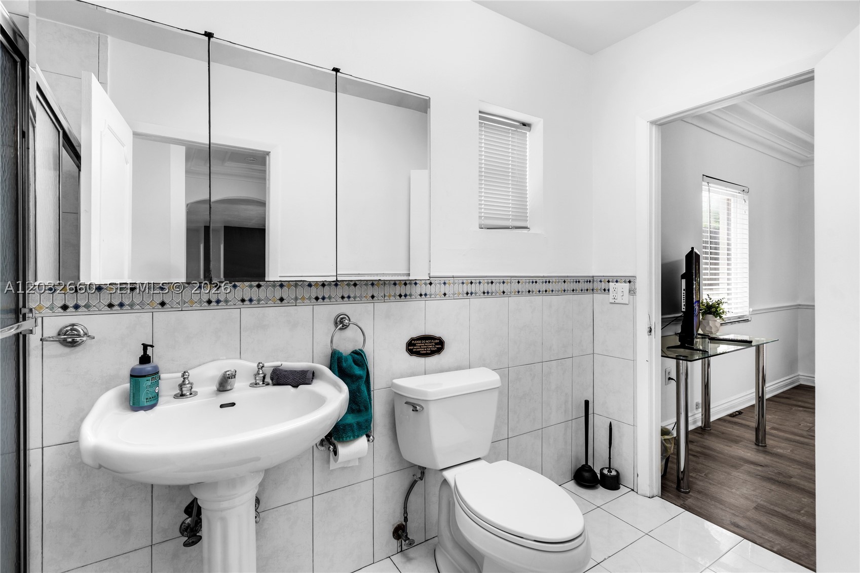 520 SW 22 rd, Miami FL 33129
