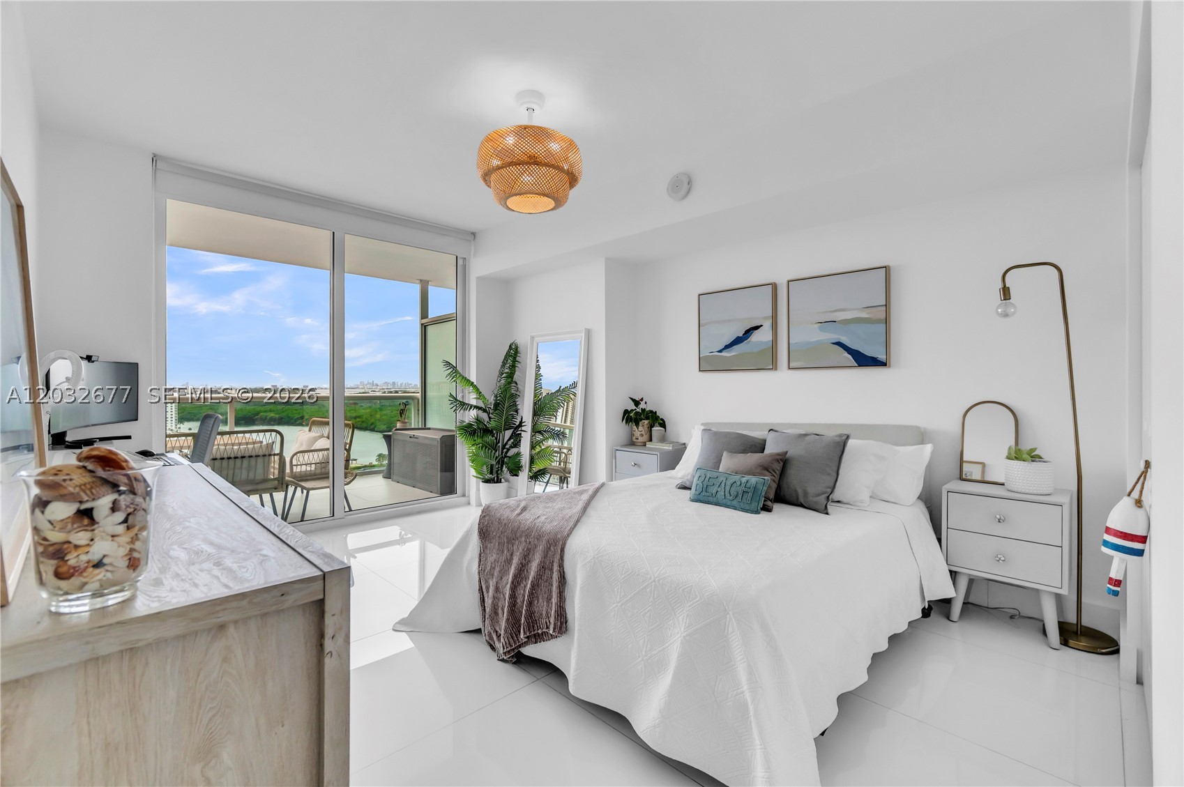 400 Sunny Isles Blvd #1917, Sunny Isles Beach FL 33160