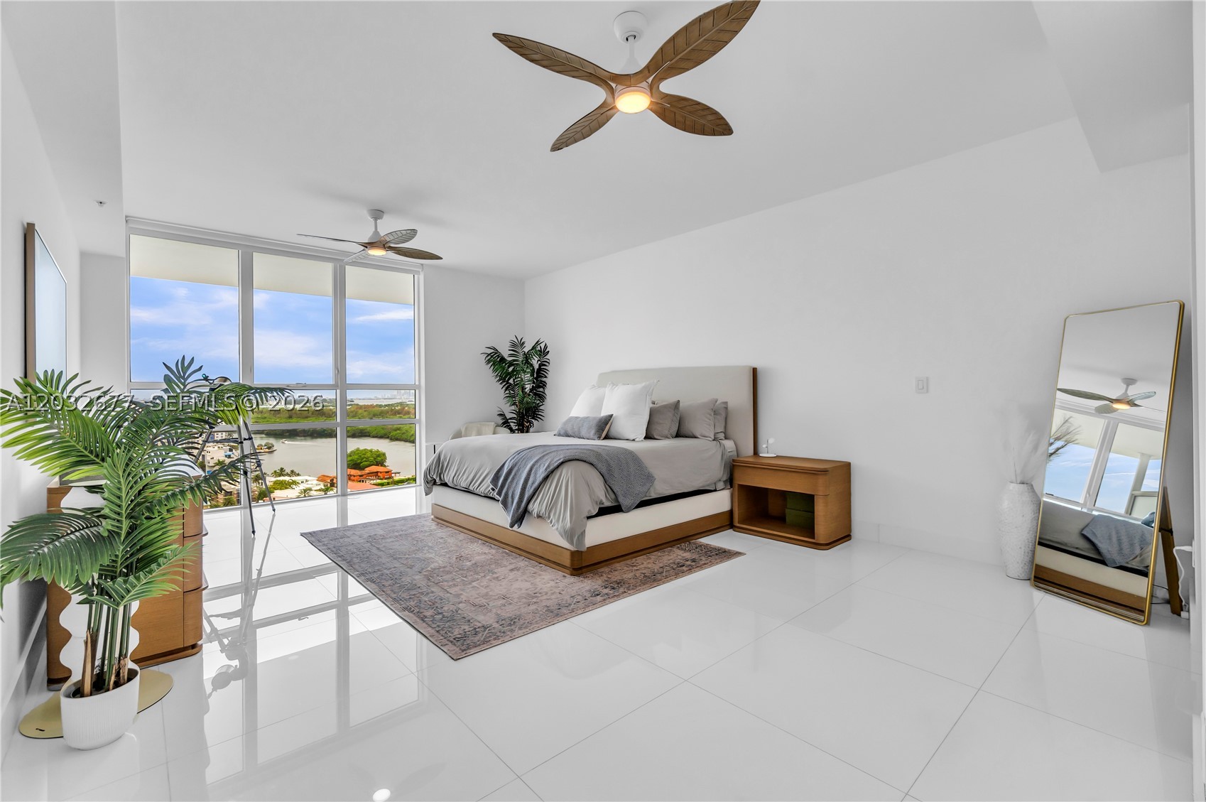 400 Sunny Isles Blvd #1917, Sunny Isles Beach FL 33160