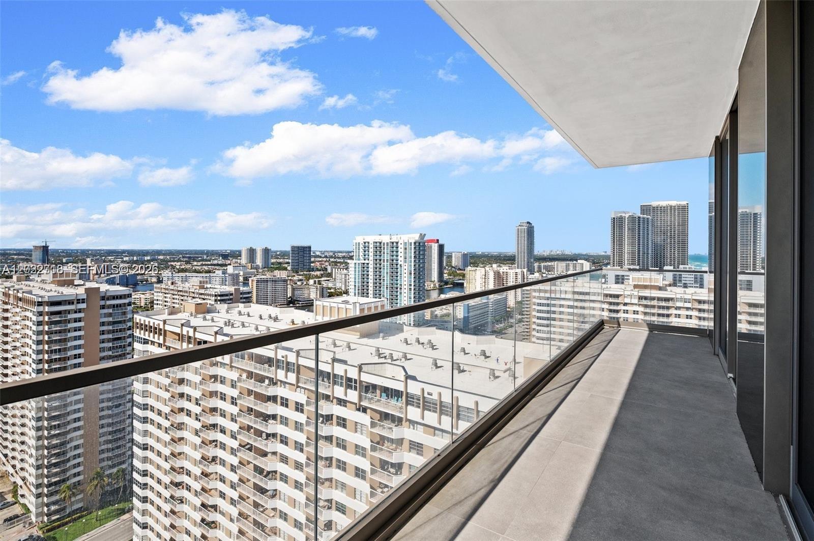 2000 S Ocean Dr #25A, Hallandale Beach FL 33009