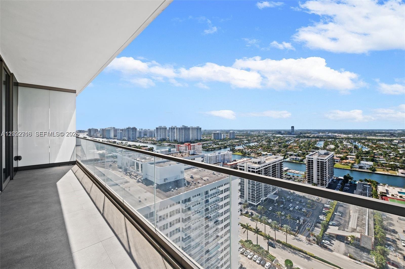 2000 S Ocean Dr #25A, Hallandale Beach FL 33009