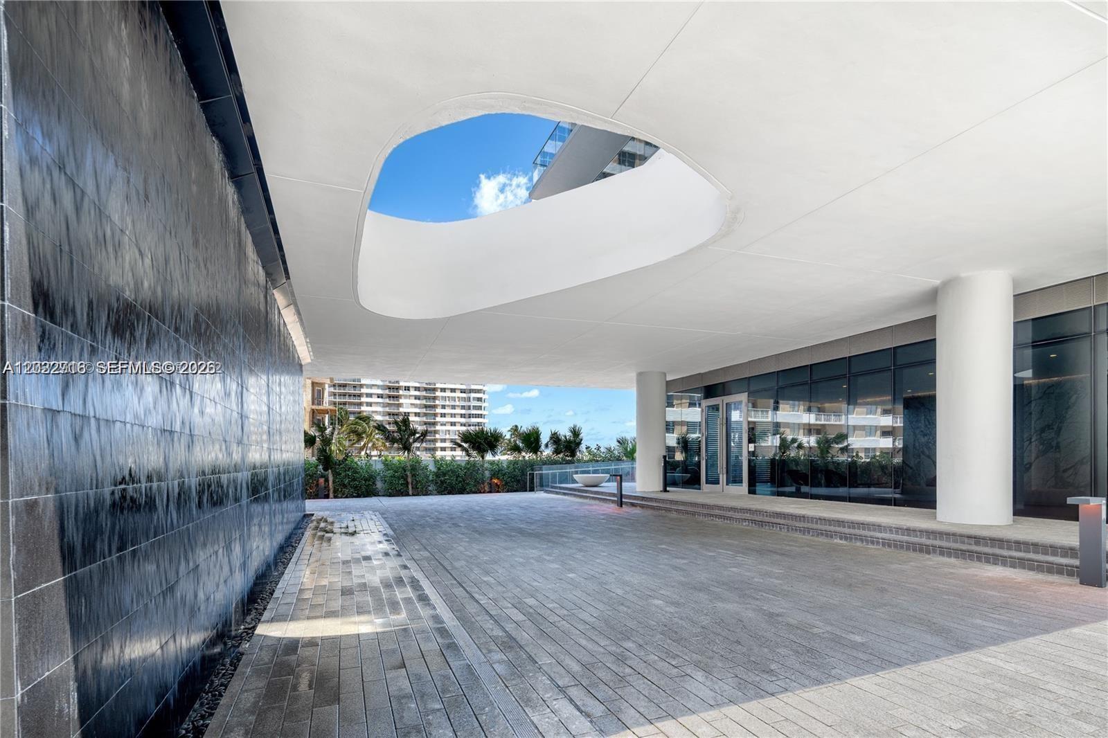 2000 S Ocean Dr #25A, Hallandale Beach FL 33009