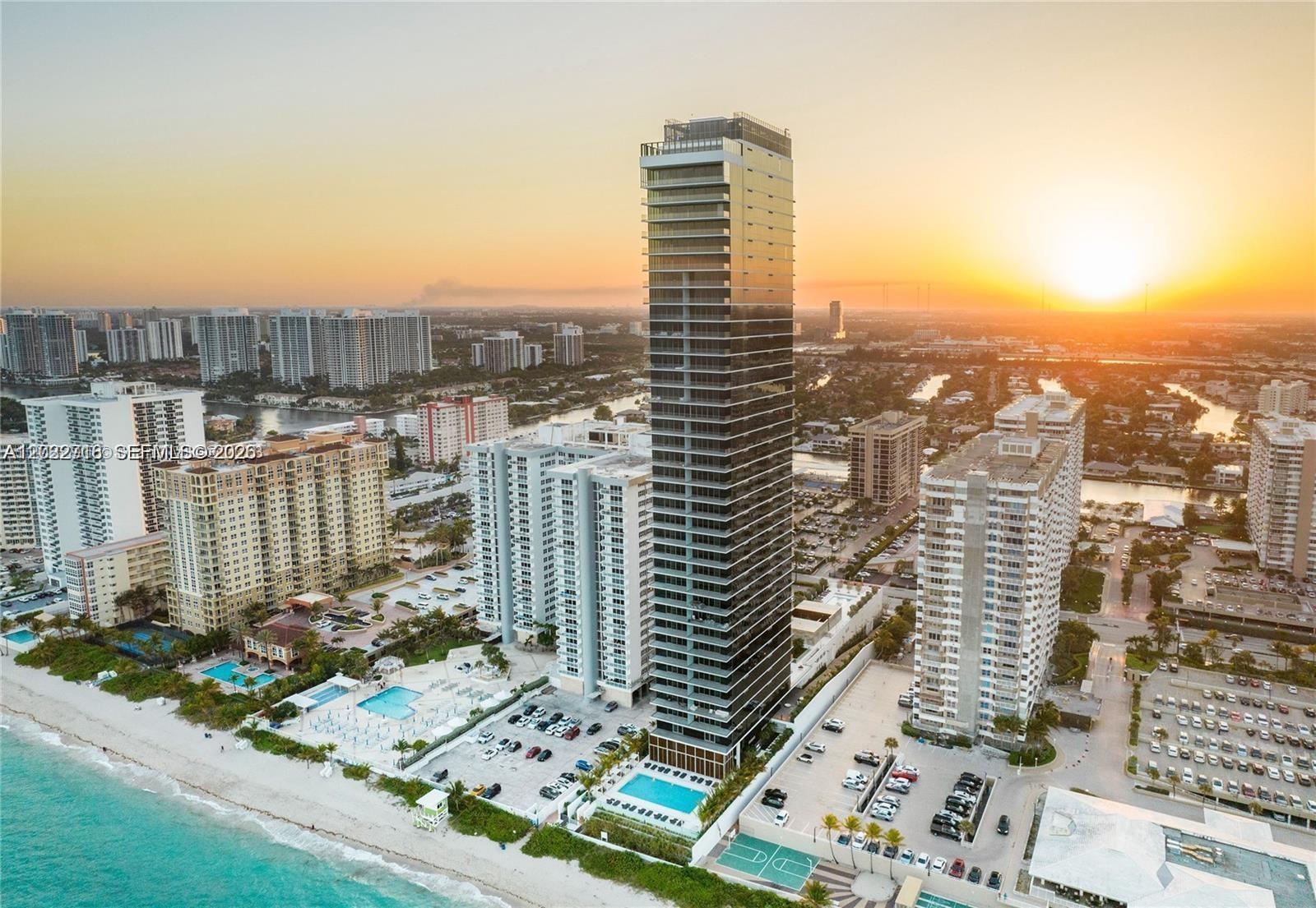 2000 S Ocean Dr #25A, Hallandale Beach FL 33009