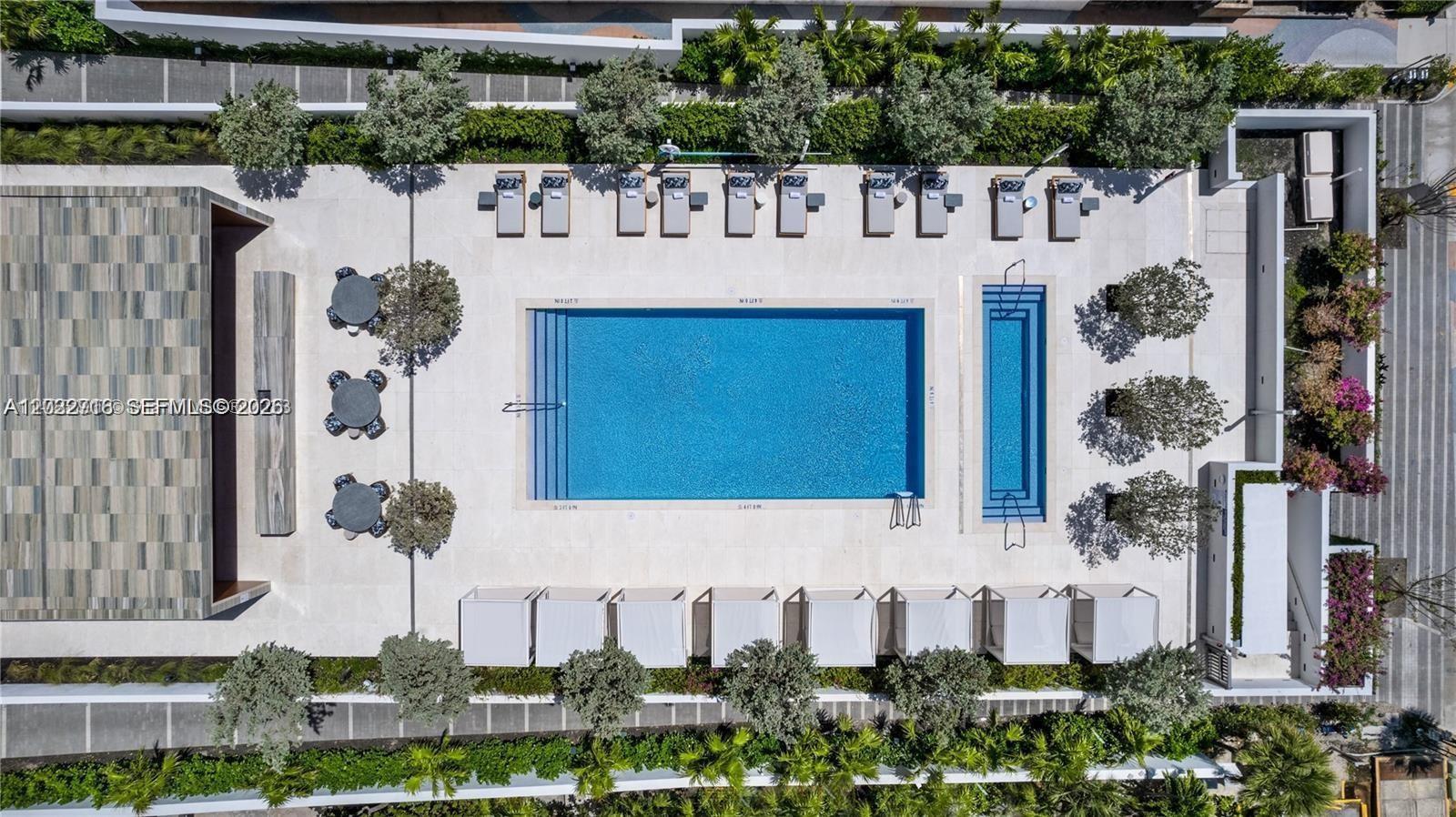 2000 S Ocean Dr #25A, Hallandale Beach FL 33009