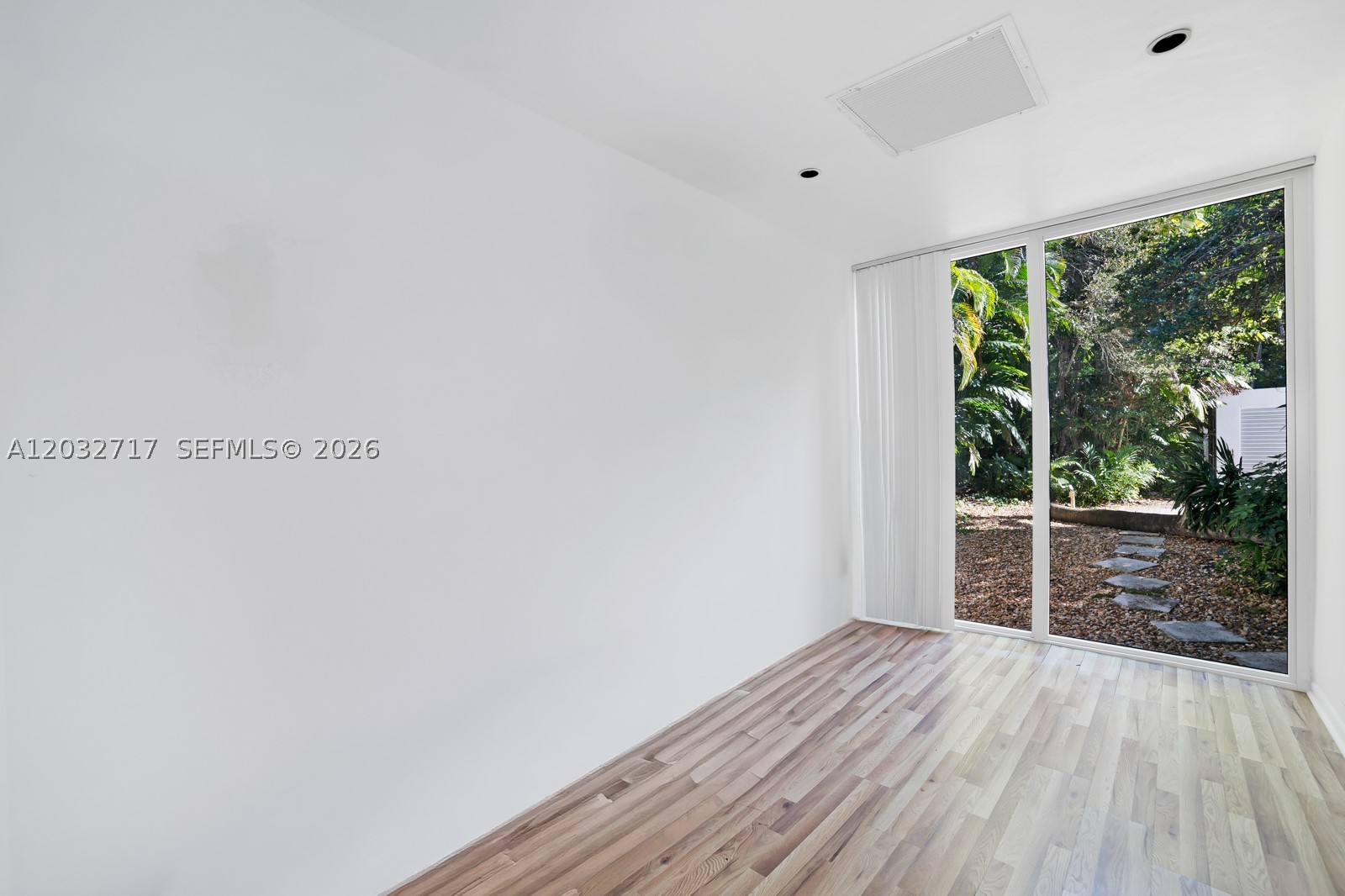 6070 SW 128th St, Pinecrest FL 33156