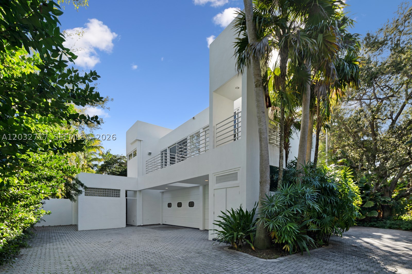 6070 SW 128th St, Pinecrest FL 33156