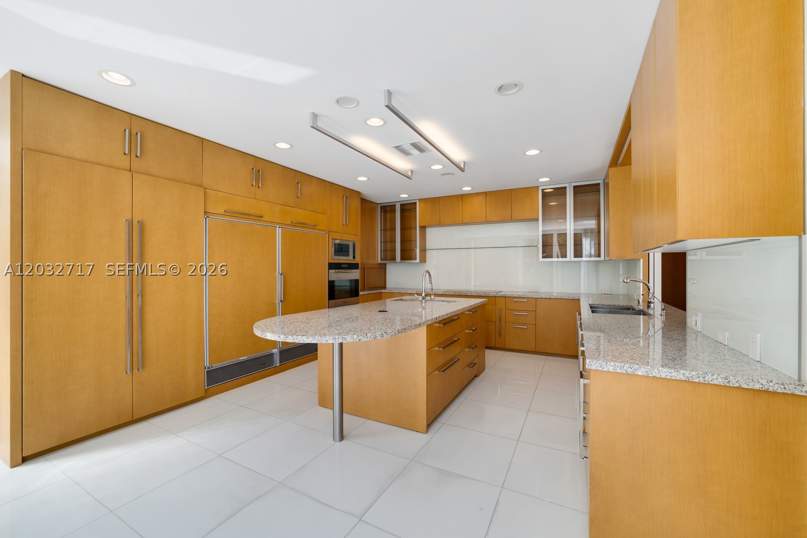 6070 SW 128th St, Pinecrest FL 33156