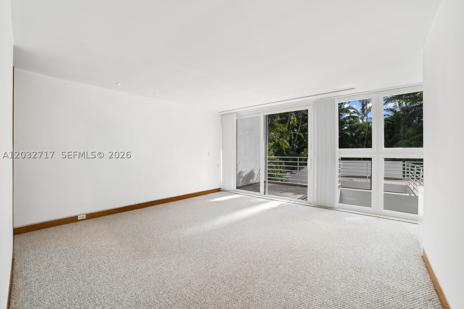 6070 SW 128th St, Pinecrest FL 33156