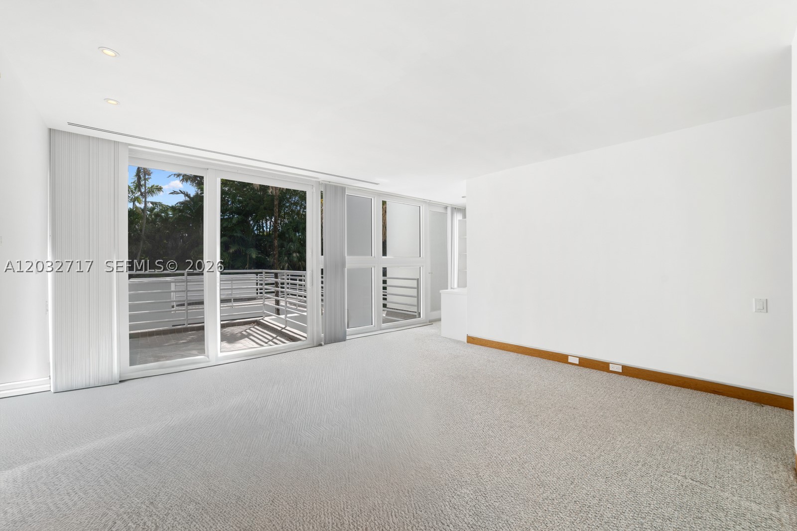 6070 SW 128th St, Pinecrest FL 33156