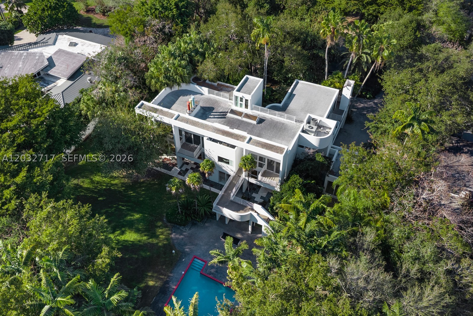 6070 SW 128th St, Pinecrest FL 33156