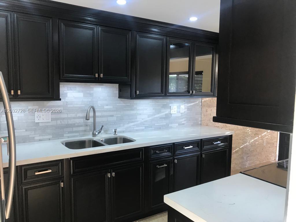 1300 SW 122nd Ave #206-2, Miami FL 33184