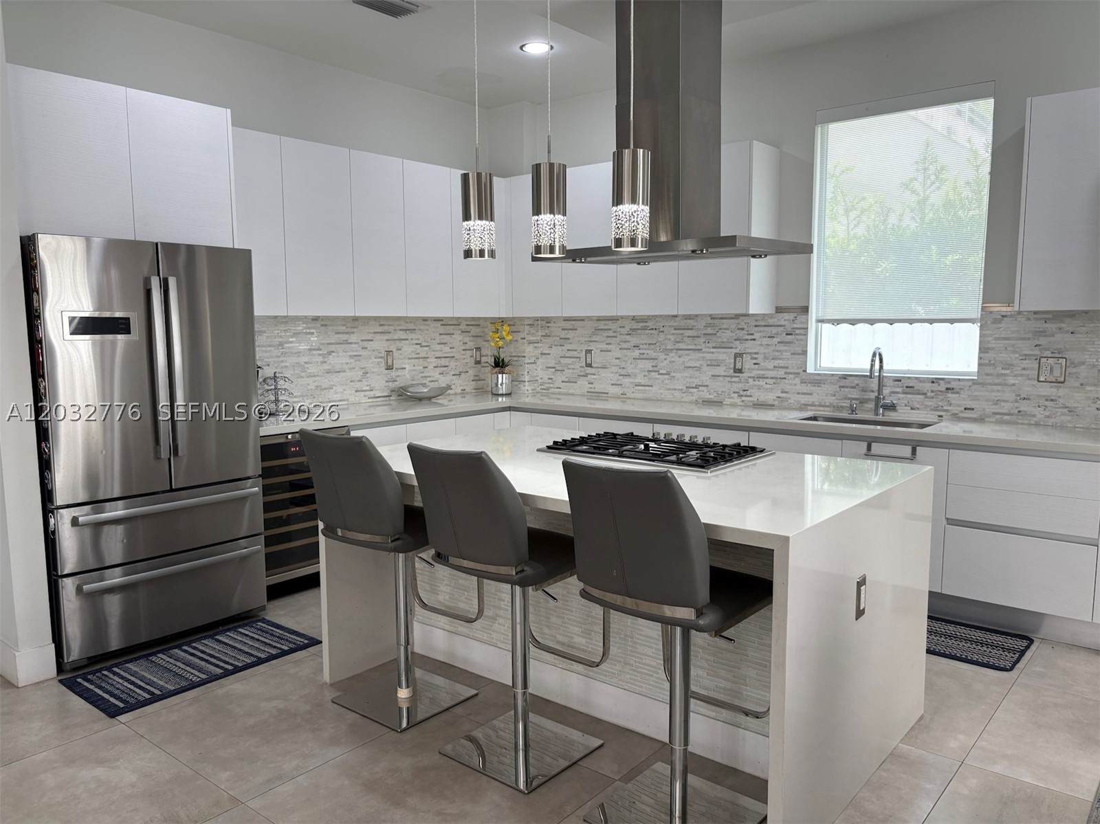 7433 NW 99th Ave, Doral FL 33178