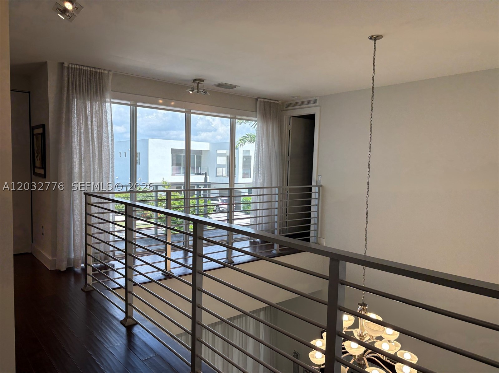 7433 NW 99th Ave, Doral FL 33178