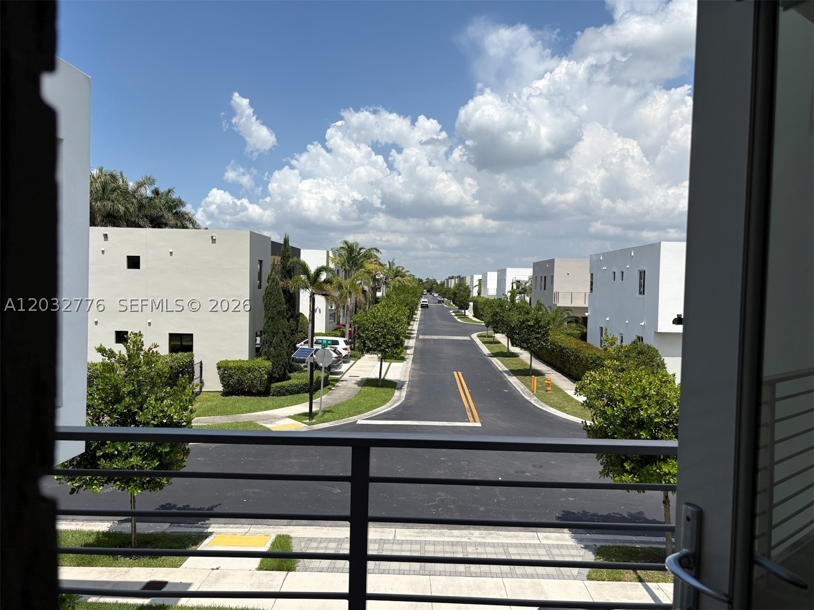 7433 NW 99th Ave, Doral FL 33178