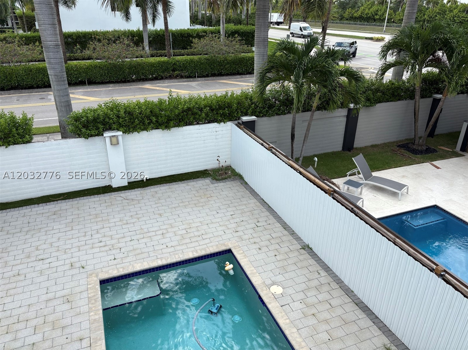 7433 NW 99th Ave, Doral FL 33178