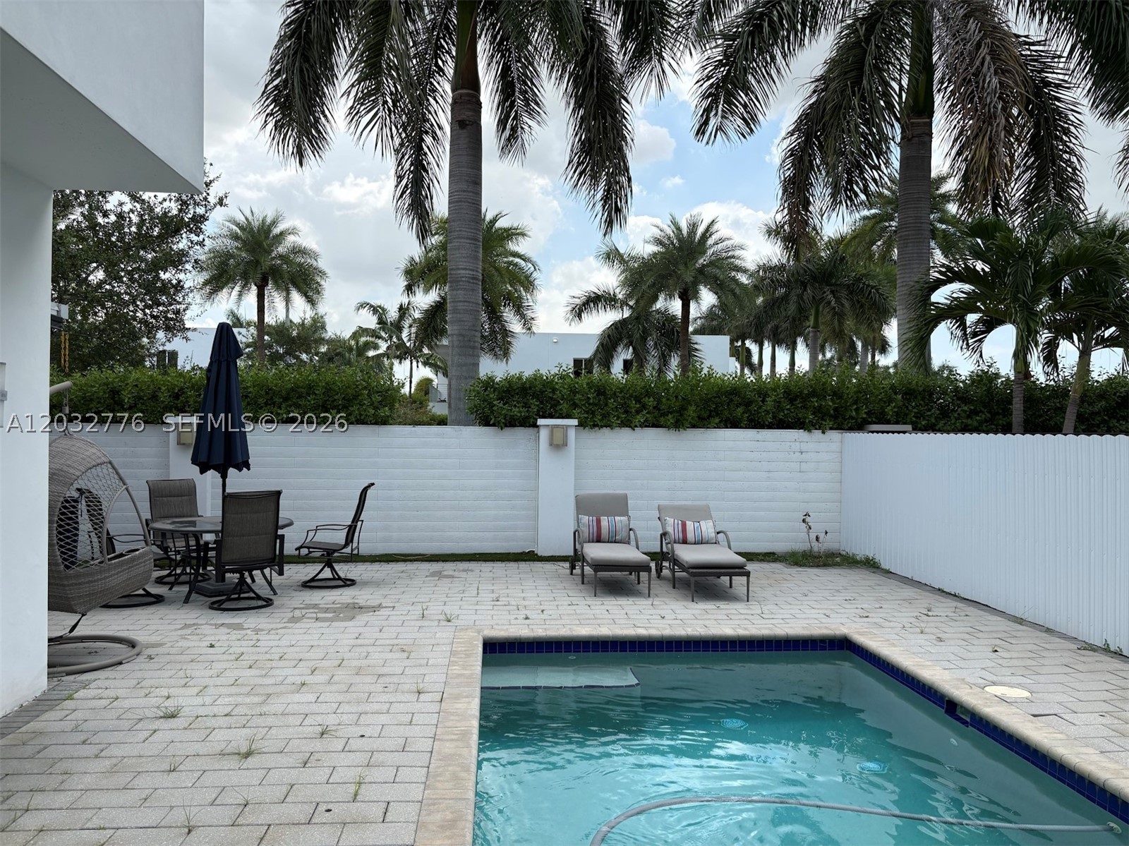 7433 NW 99th Ave, Doral FL 33178