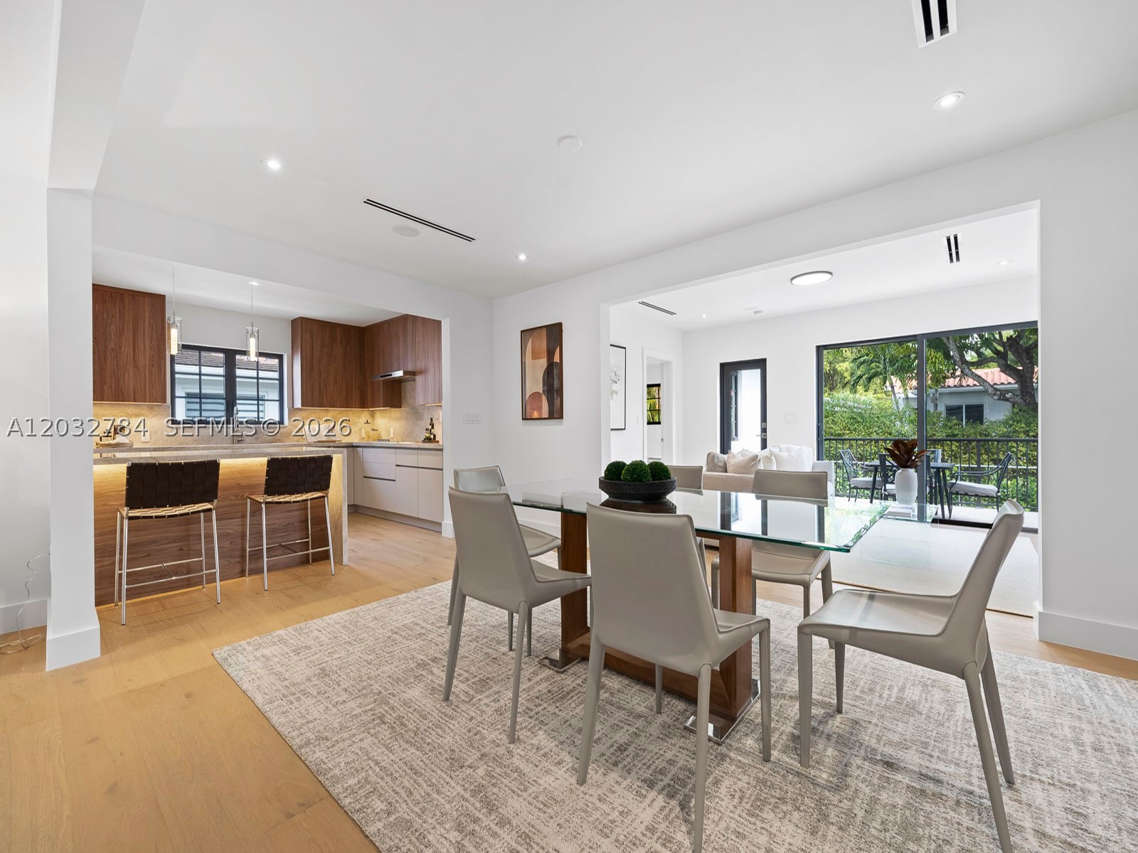 39 Palermo Ave, Coral Gables FL 33134