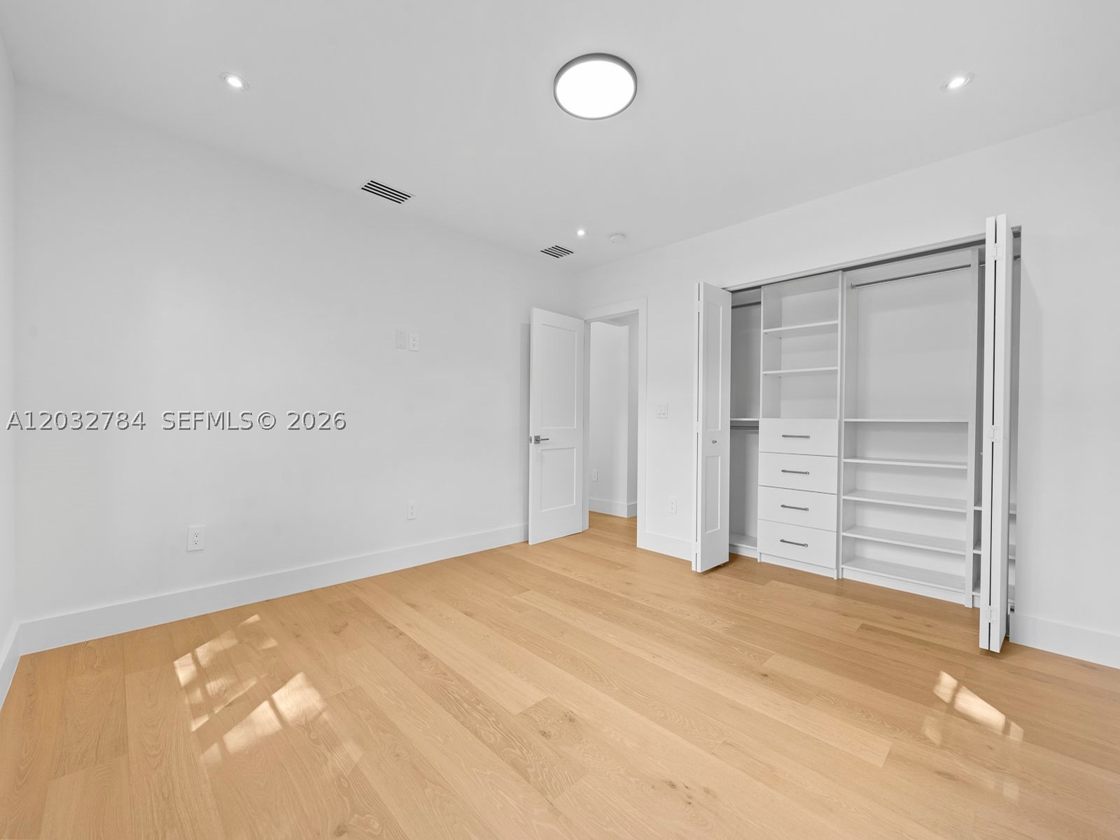 39 Palermo Ave, Coral Gables FL 33134