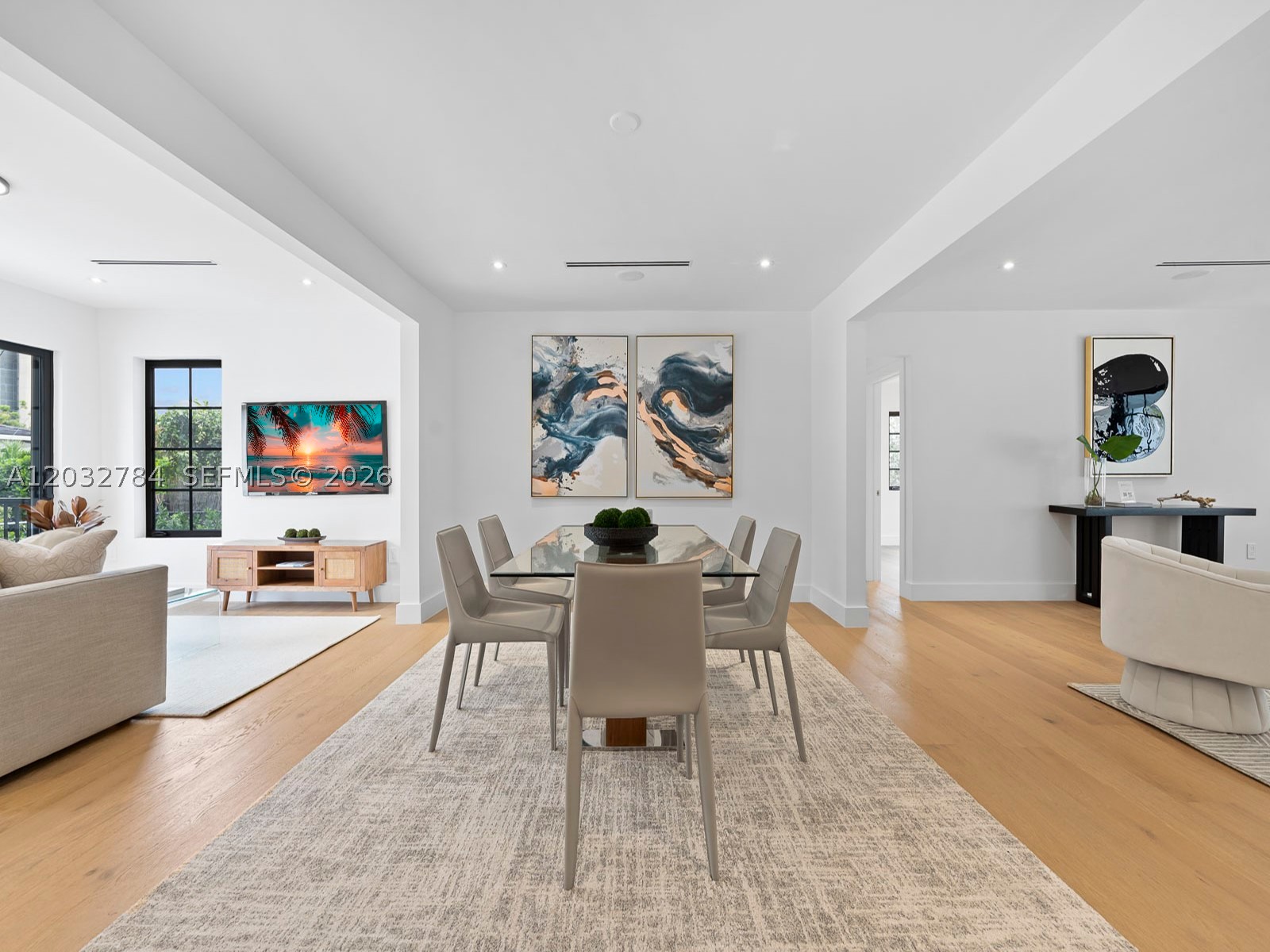 39 Palermo Ave, Coral Gables FL 33134