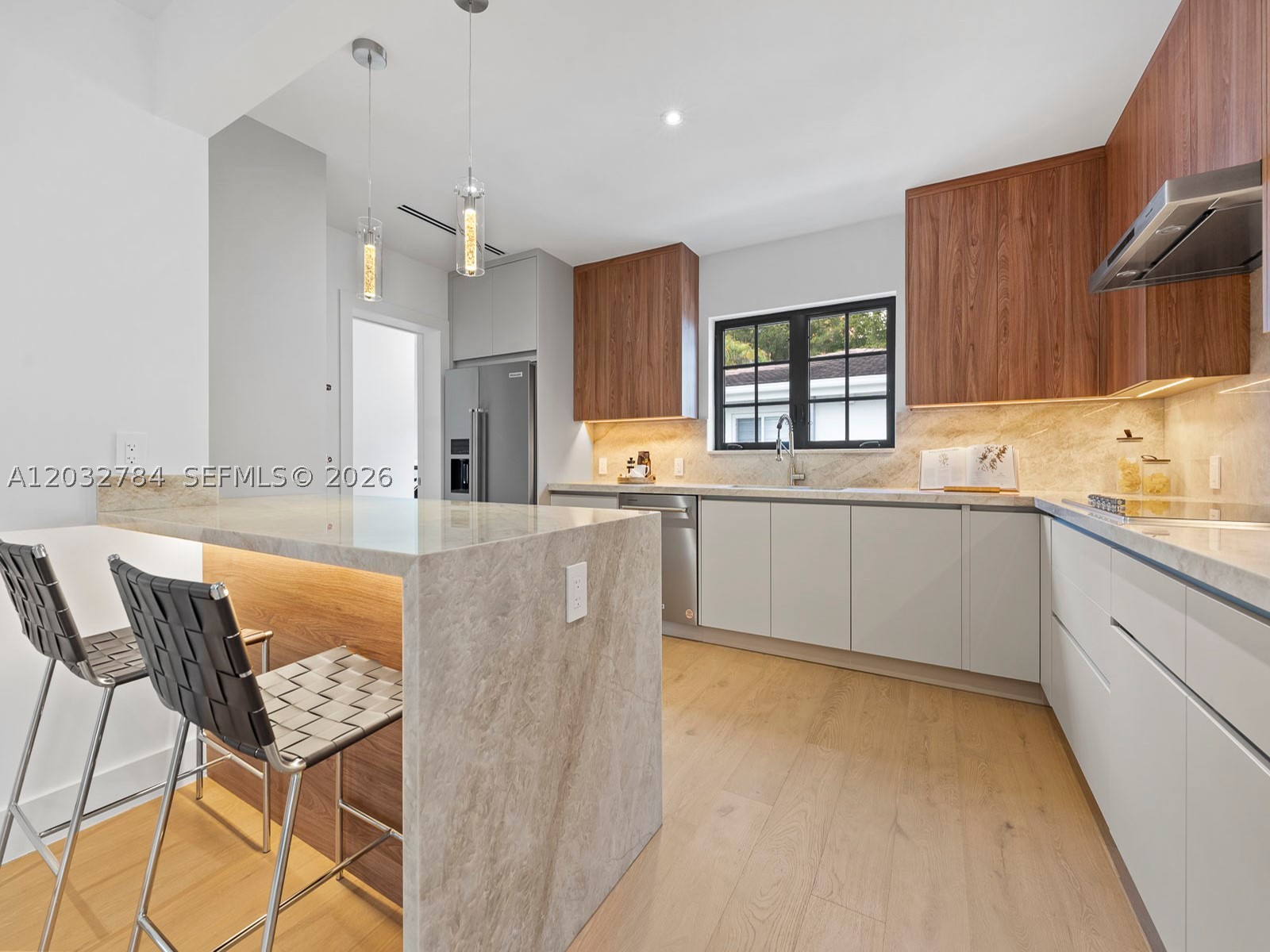 39 Palermo Ave, Coral Gables FL 33134